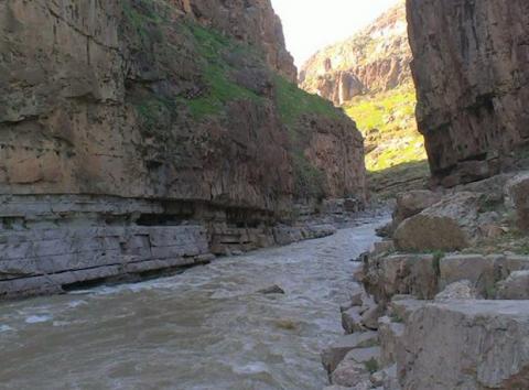 [Reisverhaal] Bahram in Koerdistan Dag 6: Watervallen e
